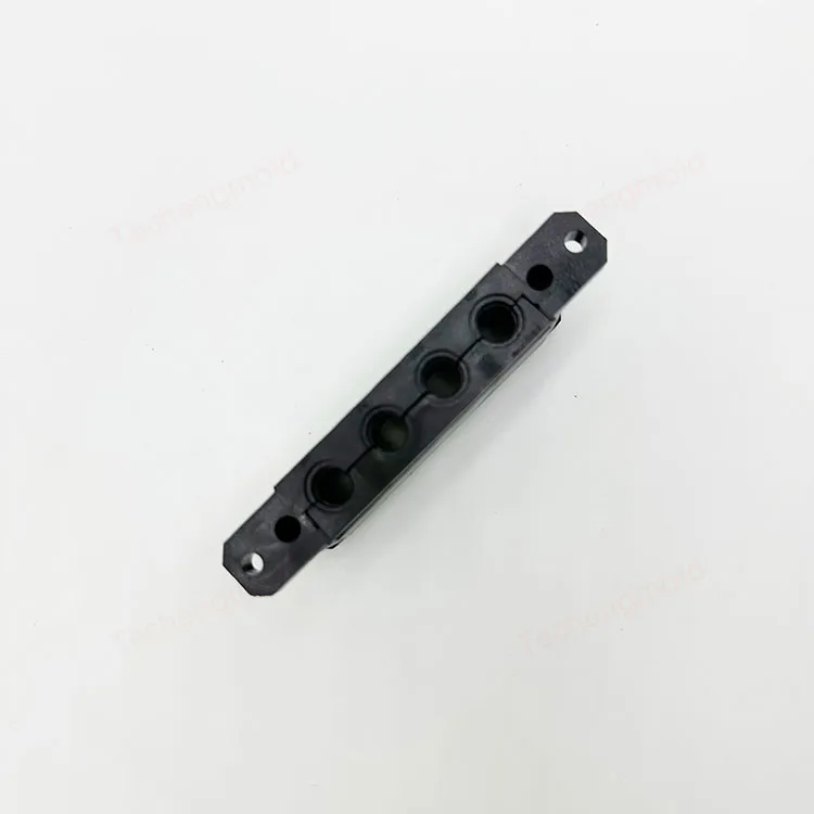 特诚科技PPS精密注塑件实拍 1